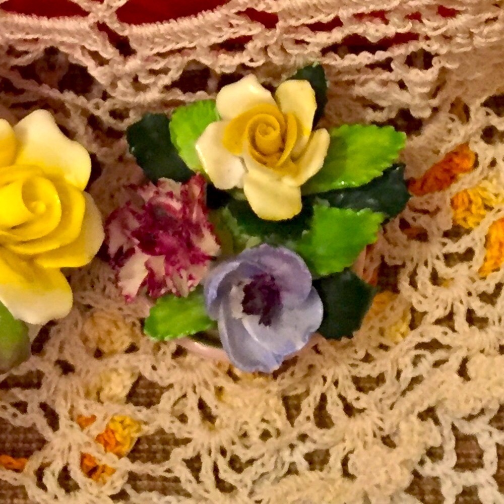 Royal Adderley porcelain flower bouquet 💐
